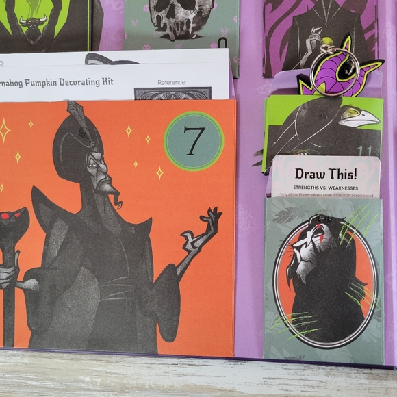 Disney Villains 13 Frights of Halloween Book Countdown to Halloween - Picture 8 of 13